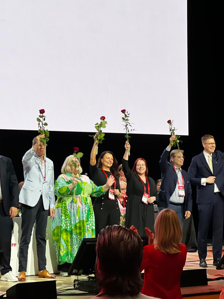 Työ SDP:n puoluehallituksessa jatkuu